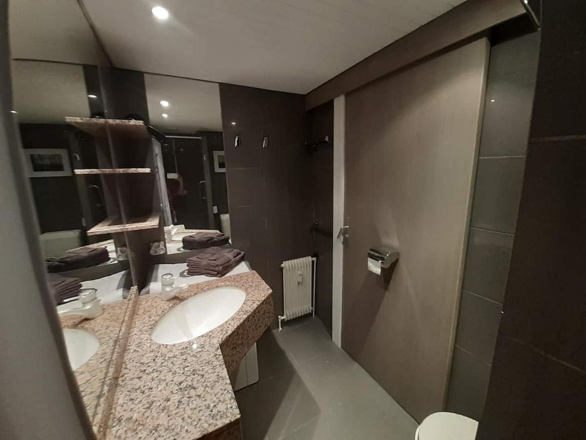 studio quartier calme centre ville vue mont Blanc Chamonix Esterno foto