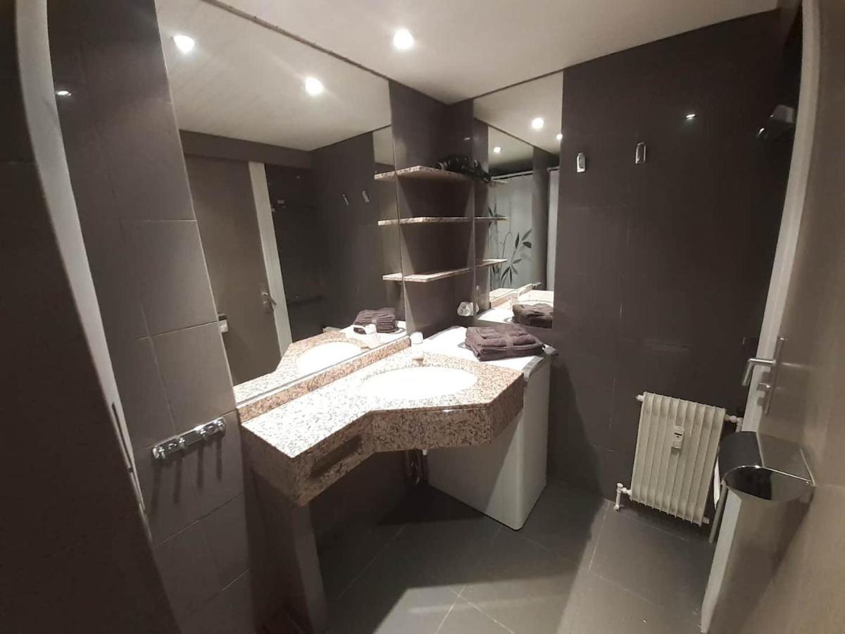 studio quartier calme centre ville vue mont Blanc Chamonix Esterno foto