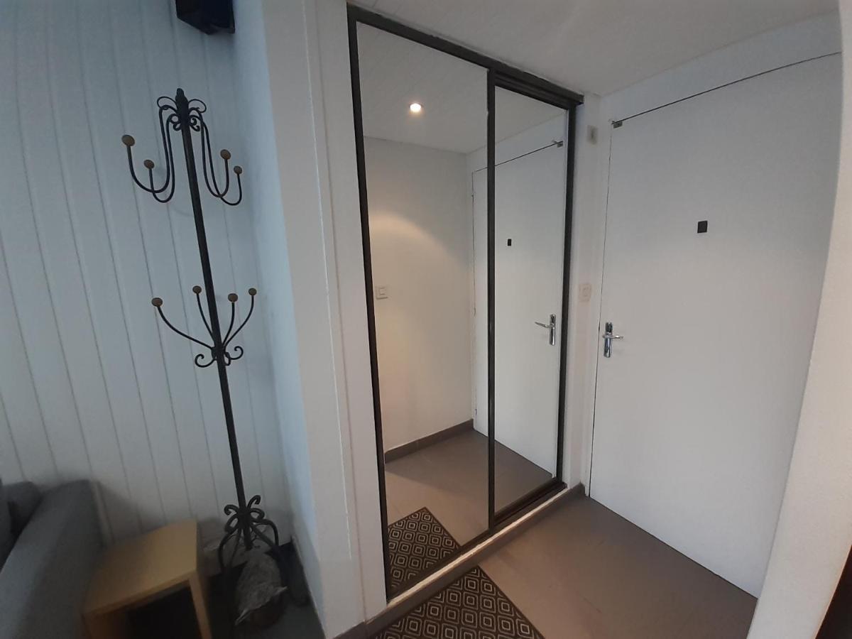 studio quartier calme centre ville vue mont Blanc Chamonix Esterno foto